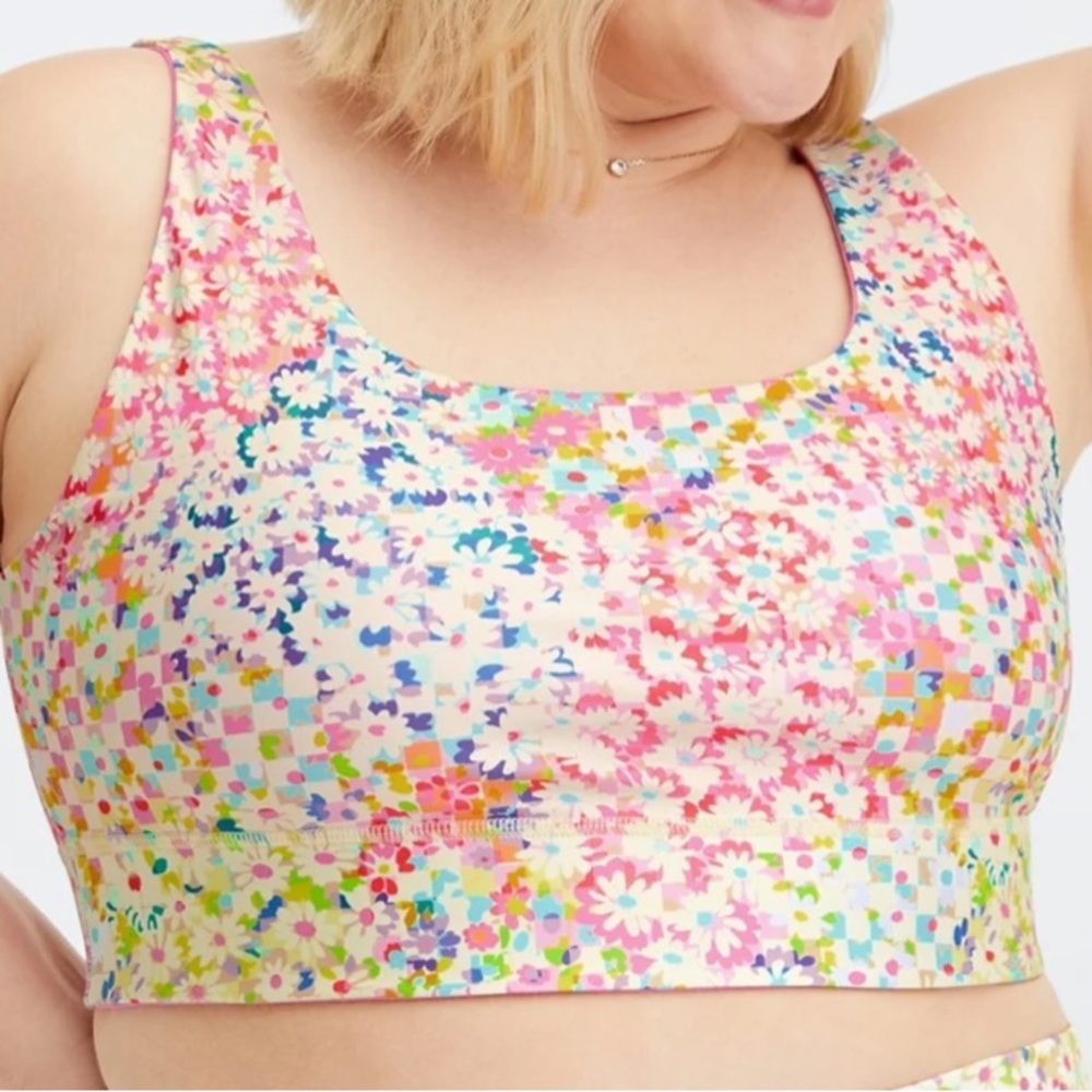 Fabletics daisy reversible sports bra